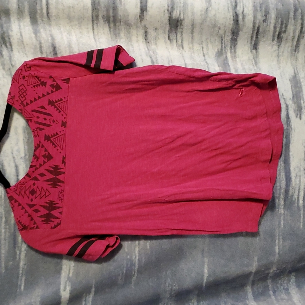 PINK Geometric T-Shirt